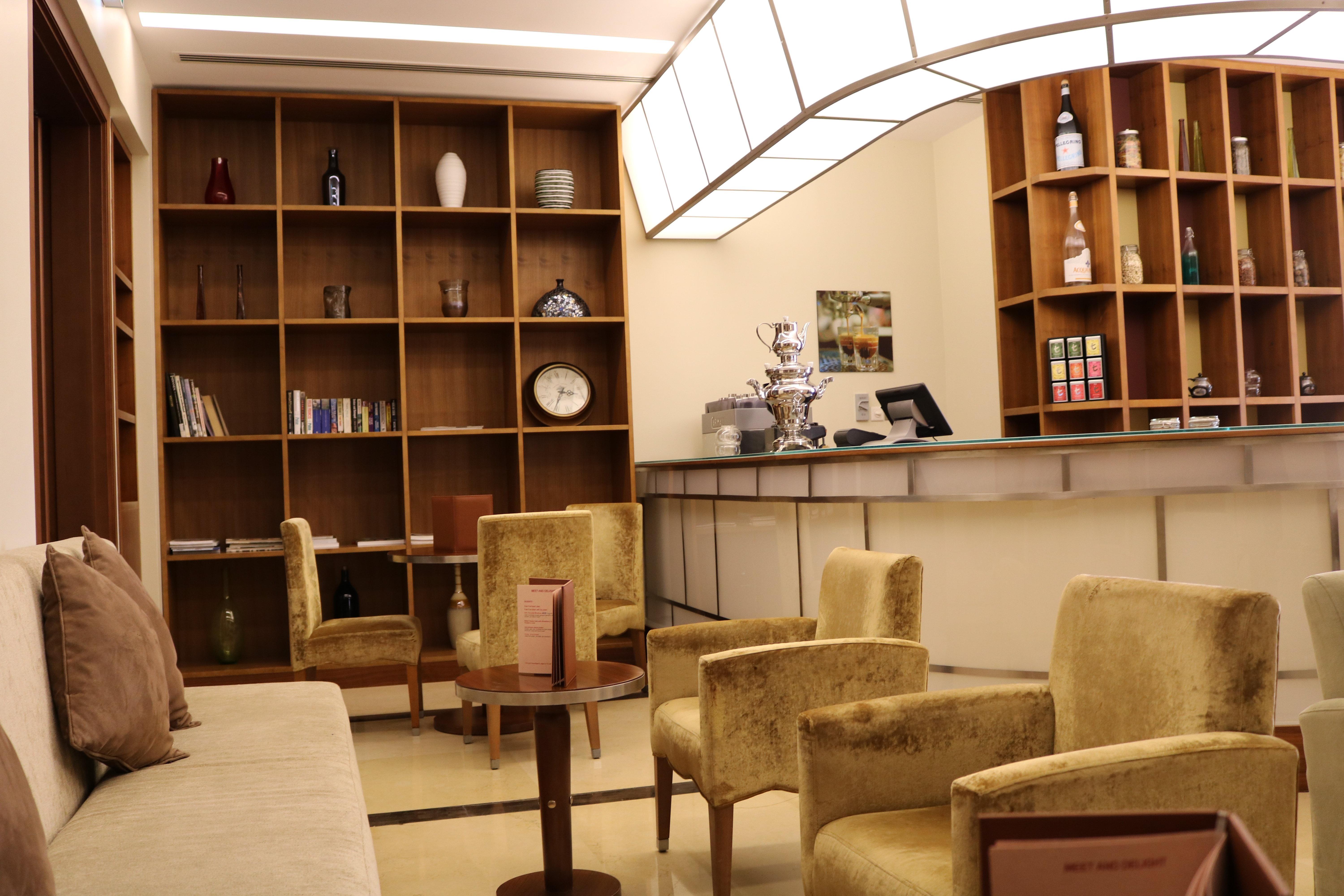 Crowne Plaza Sohar By Ihg Hotel Exterior foto