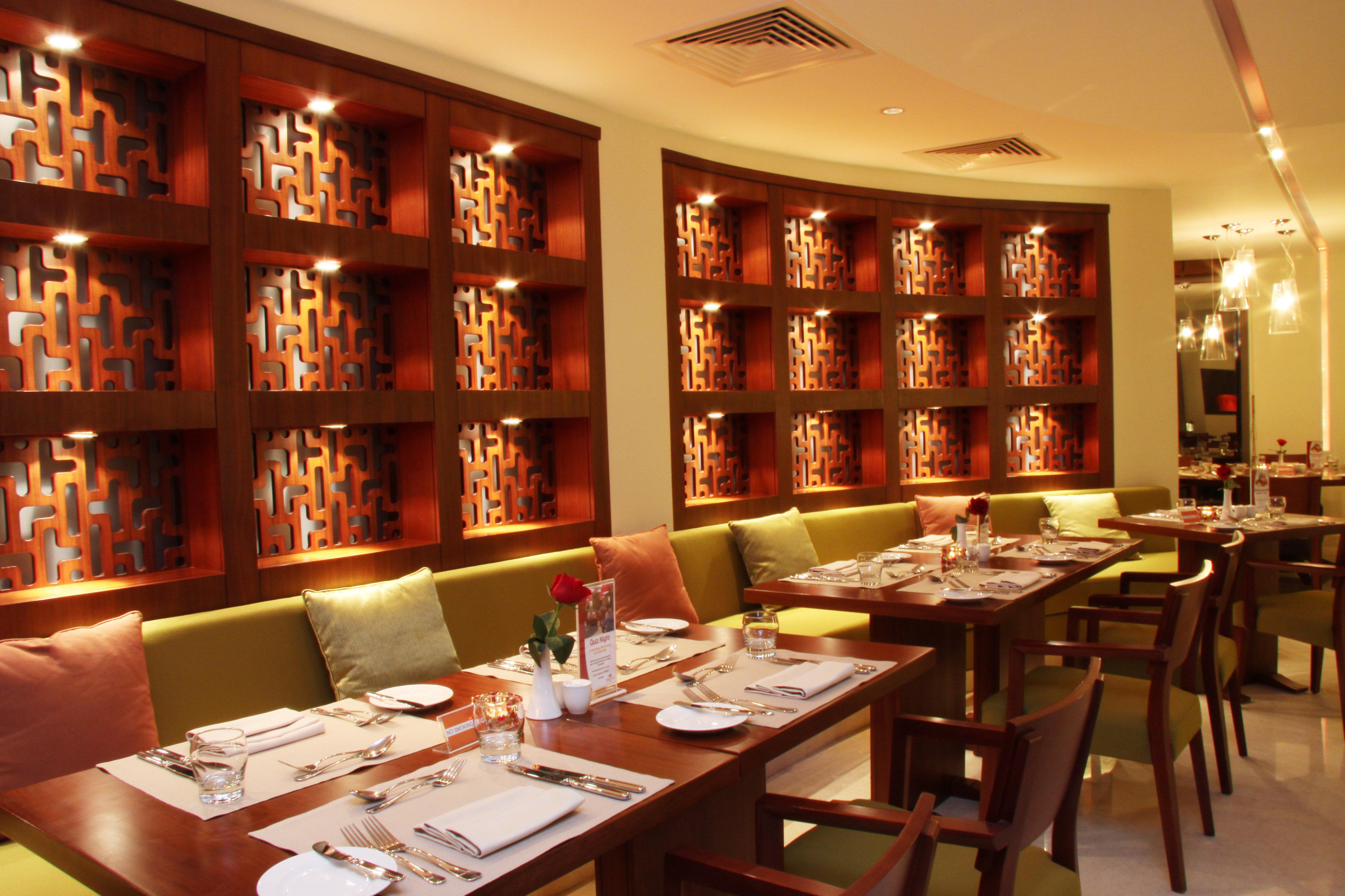 Crowne Plaza Sohar By Ihg Hotel Restaurante foto
